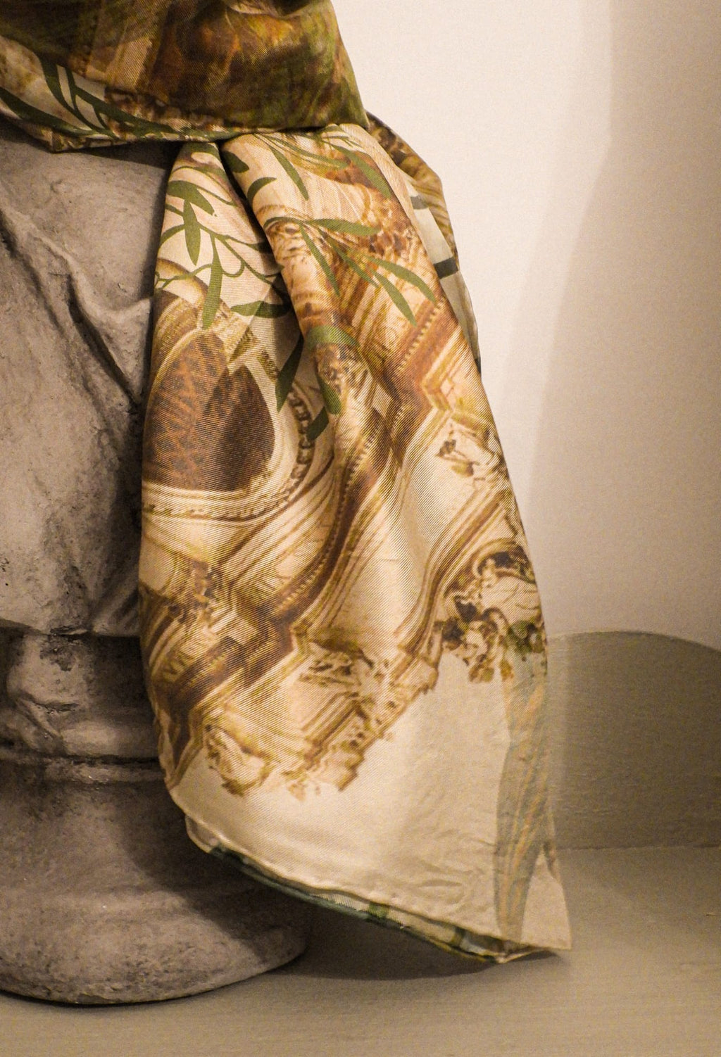 The "Olivetta" Scarf