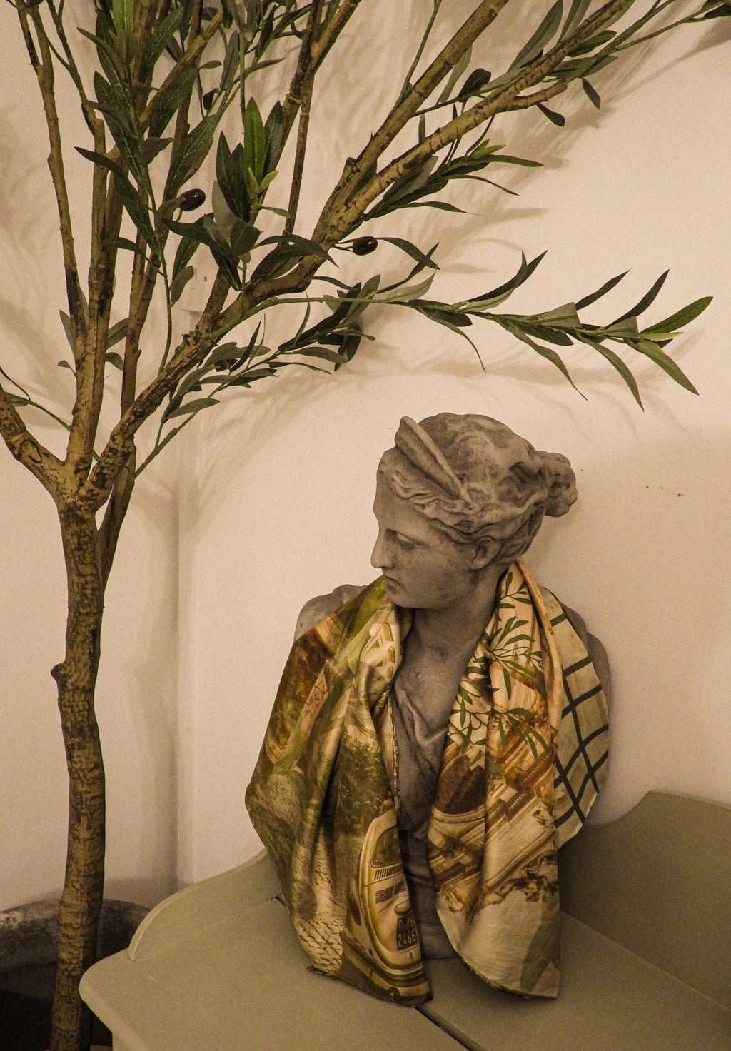 The "Olivetta" Scarf